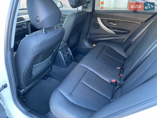 Белый БМВ 3 Серия, объемом двигателя 2 л и пробегом 94 тыс. км за 17600 $, фото 12 на Automoto.ua