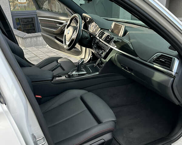 Белый БМВ 3 Серия, объемом двигателя 2 л и пробегом 183 тыс. км за 16800 $, фото 24 на Automoto.ua