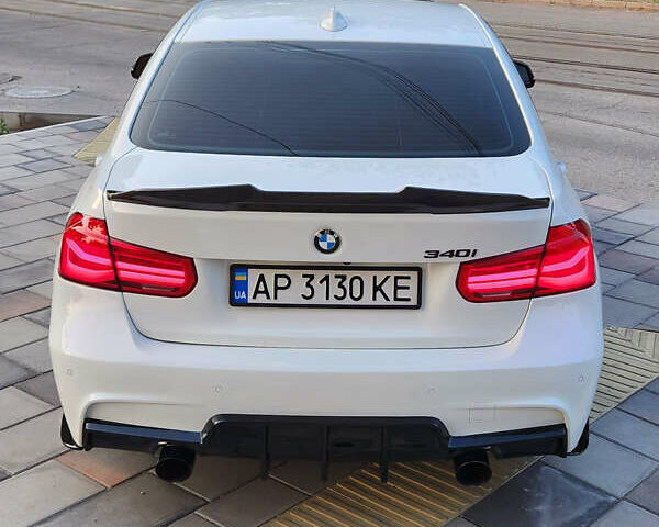 Белый БМВ 3 Серия, объемом двигателя 3 л и пробегом 108 тыс. км за 30000 $, фото 7 на Automoto.ua