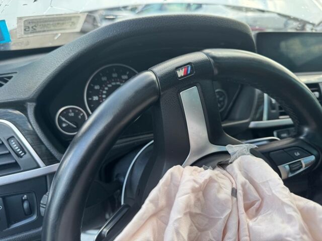 Белый БМВ 3 Серия, объемом двигателя 3 л и пробегом 134 тыс. км за 17300 $, фото 16 на Automoto.ua