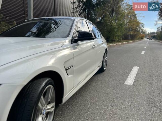 Білий БМВ 3 Серія, об'ємом двигуна 2 л та пробігом 72 тис. км за 18999 $, фото 9 на Automoto.ua