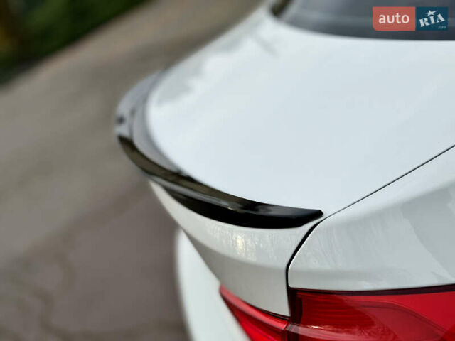 Белый БМВ 3 Серия, объемом двигателя 2 л и пробегом 162 тыс. км за 14700 $, фото 32 на Automoto.ua