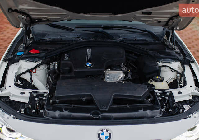 Белый БМВ 3 Серия, объемом двигателя 2 л и пробегом 124 тыс. км за 16000 $, фото 33 на Automoto.ua