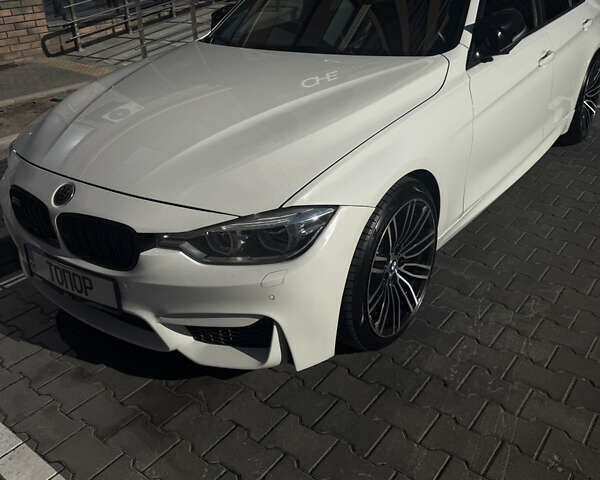 Белый БМВ 3 Серия, объемом двигателя 2 л и пробегом 115 тыс. км за 20000 $, фото 3 на Automoto.ua