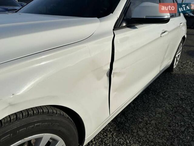 Білий БМВ 3 Серія, об'ємом двигуна 2 л та пробігом 158 тис. км за 11000 $, фото 18 на Automoto.ua
