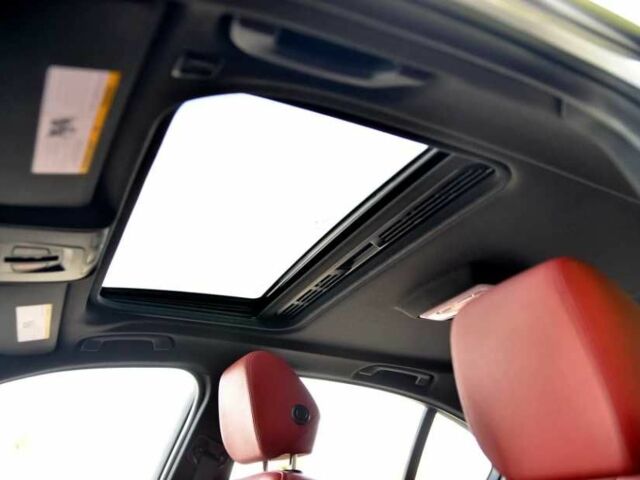 Белый БМВ 3 Серия, объемом двигателя 2 л и пробегом 110 тыс. км за 10500 $, фото 9 на Automoto.ua