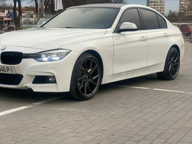 Білий БМВ 3 Серія, об'ємом двигуна 2 л та пробігом 158 тис. км за 18000 $, фото 2 на Automoto.ua