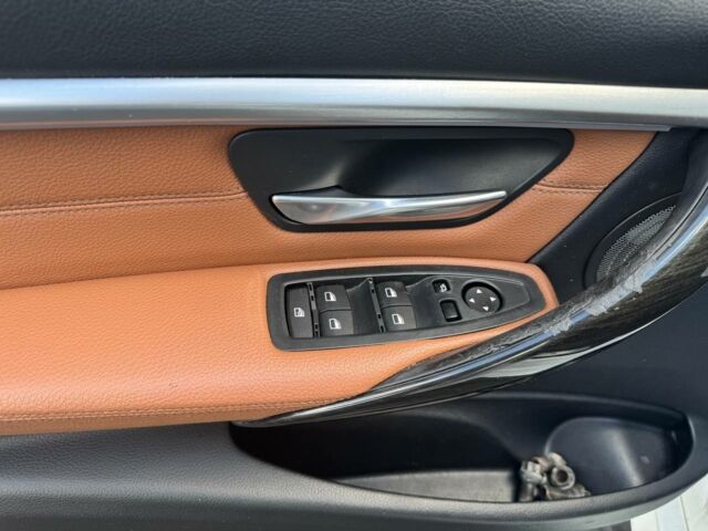 Белый БМВ 3 Серия, объемом двигателя 3 л и пробегом 134 тыс. км за 17300 $, фото 10 на Automoto.ua