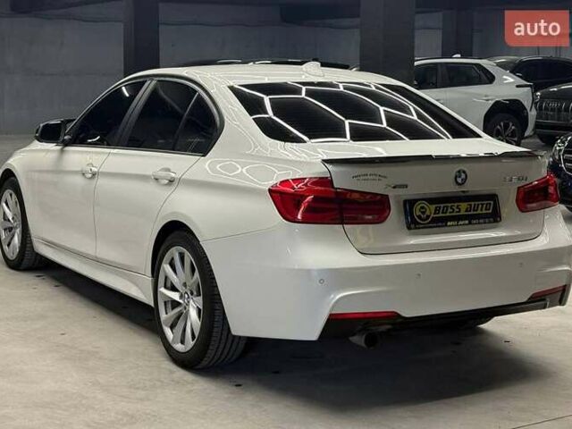 Белый БМВ 3 Серия, объемом двигателя 2 л и пробегом 138 тыс. км за 17600 $, фото 3 на Automoto.ua