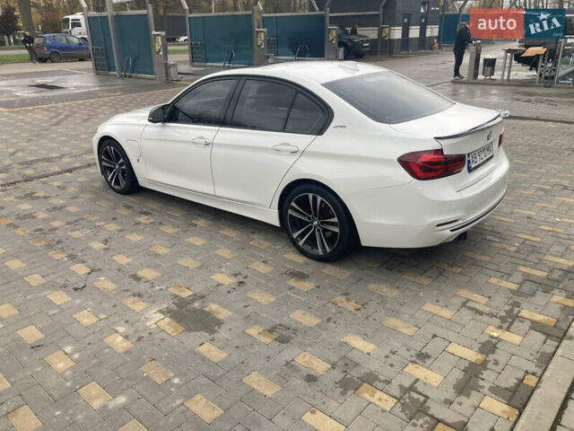 Белый БМВ 3 Серия, объемом двигателя 2 л и пробегом 188 тыс. км за 17000 $, фото 4 на Automoto.ua