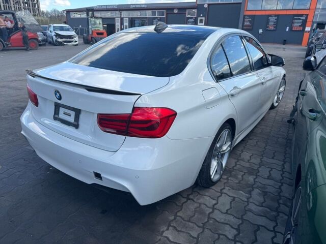 Белый БМВ 3 Серия, объемом двигателя 3 л и пробегом 134 тыс. км за 17300 $, фото 4 на Automoto.ua