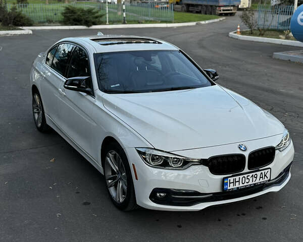 Білий БМВ 3 Серія, об'ємом двигуна 2 л та пробігом 99 тис. км за 17800 $, фото 2 на Automoto.ua