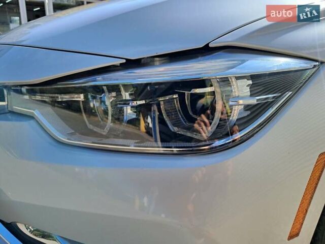 Белый БМВ 3 Серия, объемом двигателя 2 л и пробегом 58 тыс. км за 22000 $, фото 22 на Automoto.ua