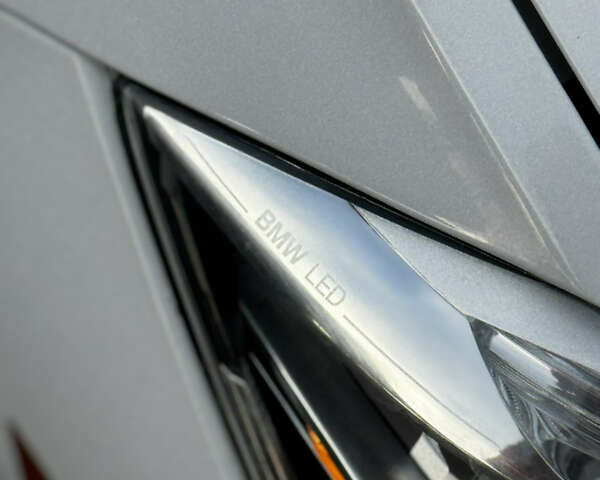 Білий БМВ 3 Серія, об'ємом двигуна 2 л та пробігом 99 тис. км за 17800 $, фото 15 на Automoto.ua