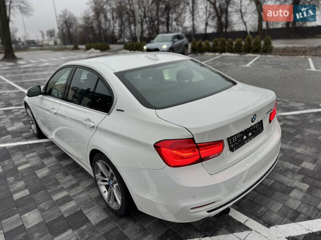 Белый БМВ 3 Серия, объемом двигателя 2 л и пробегом 78 тыс. км за 19300 $, фото 21 на Automoto.ua