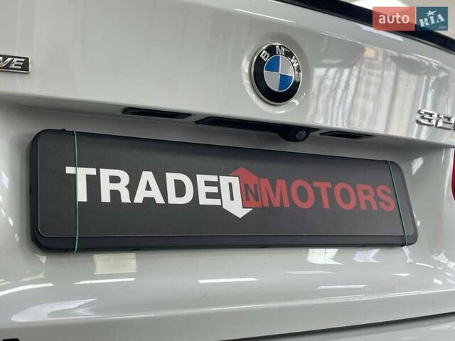 Білий БМВ 3 Серія, об'ємом двигуна 2 л та пробігом 135 тис. км за 14490 $, фото 10 на Automoto.ua