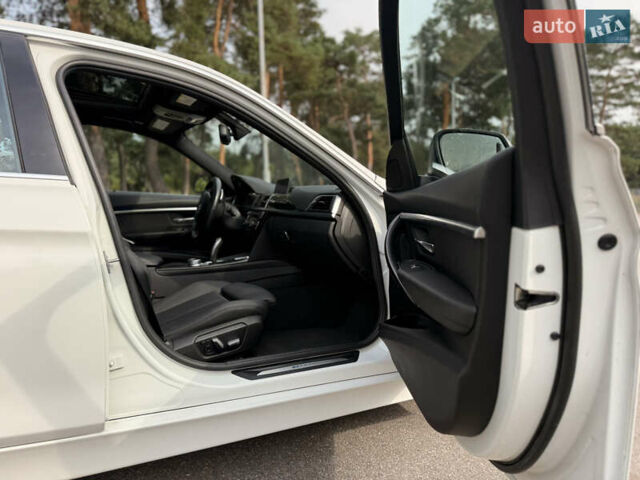 Білий БМВ 3 Серія, об'ємом двигуна 2 л та пробігом 79 тис. км за 19300 $, фото 26 на Automoto.ua