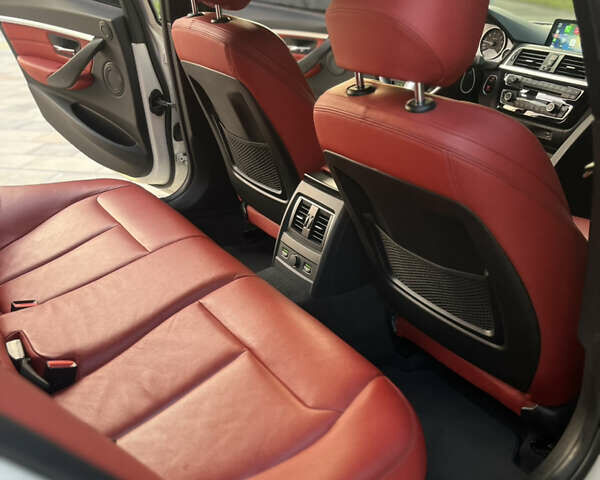 Белый БМВ 3 Серия, объемом двигателя 3 л и пробегом 108 тыс. км за 30000 $, фото 15 на Automoto.ua