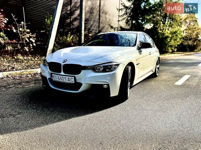 Білий БМВ 3 Серія, об'ємом двигуна 2 л та пробігом 72 тис. км за 18999 $, фото 1 на Automoto.ua
