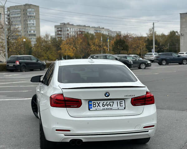 Белый БМВ 3 Серия, объемом двигателя 2 л и пробегом 183 тыс. км за 16800 $, фото 10 на Automoto.ua