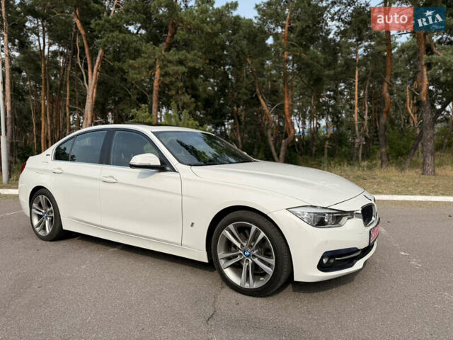 Білий БМВ 3 Серія, об'ємом двигуна 2 л та пробігом 79 тис. км за 19300 $, фото 64 на Automoto.ua