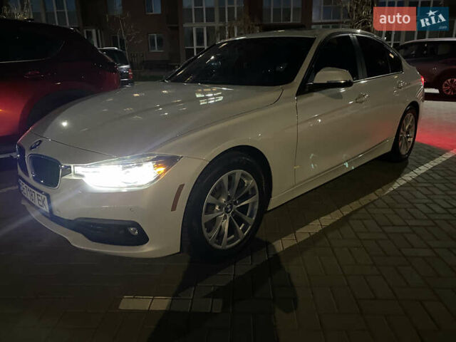 Белый БМВ 3 Серия, объемом двигателя 2 л и пробегом 94 тыс. км за 17600 $, фото 16 на Automoto.ua