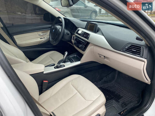 Белый БМВ 3 Серия, объемом двигателя 2 л и пробегом 135 тыс. км за 12400 $, фото 13 на Automoto.ua