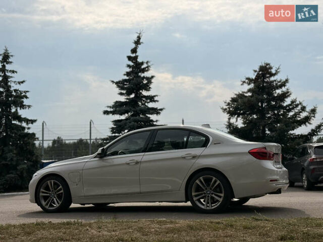 Білий БМВ 3 Серія, об'ємом двигуна 2 л та пробігом 79 тис. км за 19300 $, фото 49 на Automoto.ua