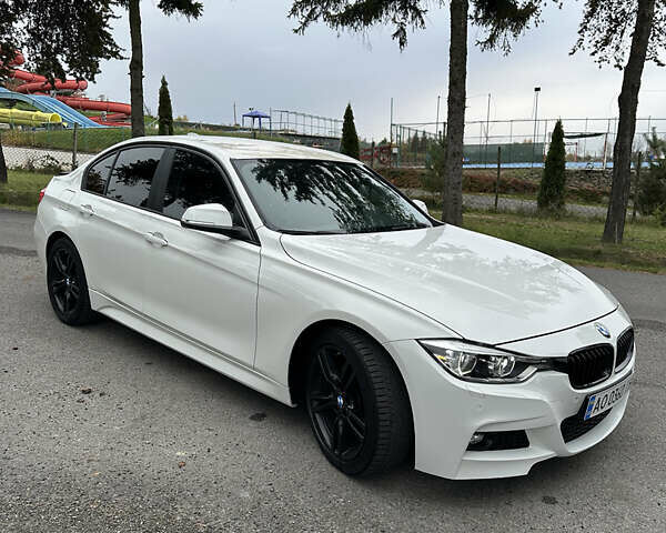 Білий БМВ 3 Серія, об'ємом двигуна 2 л та пробігом 162 тис. км за 14900 $, фото 18 на Automoto.ua