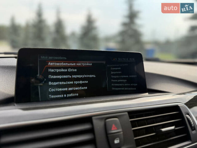 Білий БМВ 3 Серія, об'ємом двигуна 2 л та пробігом 79 тис. км за 19300 $, фото 32 на Automoto.ua