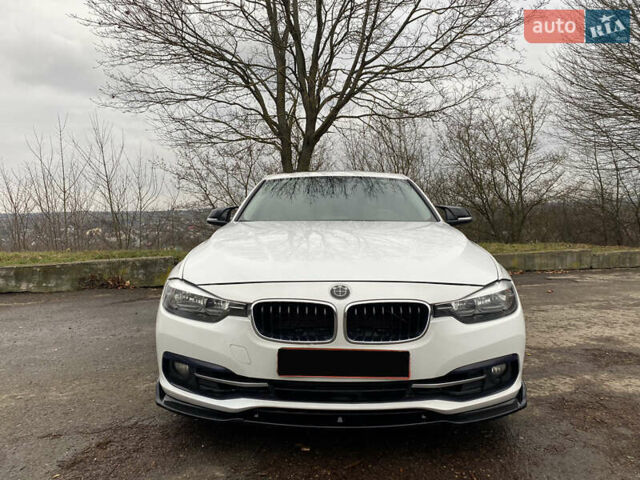 Белый БМВ 3 Серия, объемом двигателя 2 л и пробегом 135 тыс. км за 12400 $, фото 23 на Automoto.ua