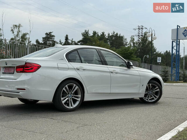 Білий БМВ 3 Серія, об'ємом двигуна 2 л та пробігом 79 тис. км за 19300 $, фото 3 на Automoto.ua