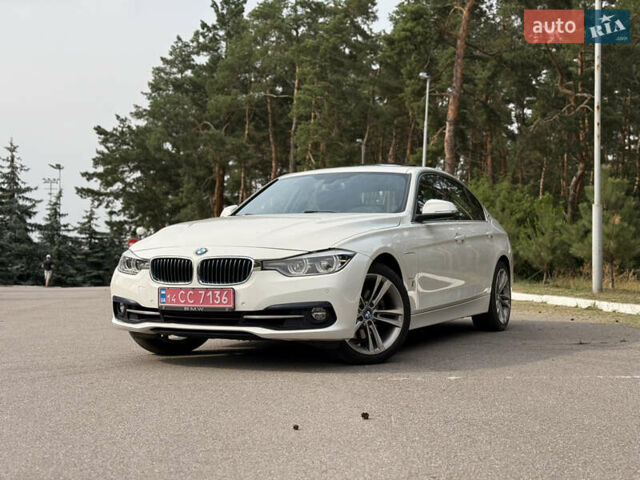 Білий БМВ 3 Серія, об'ємом двигуна 2 л та пробігом 79 тис. км за 19300 $, фото 31 на Automoto.ua