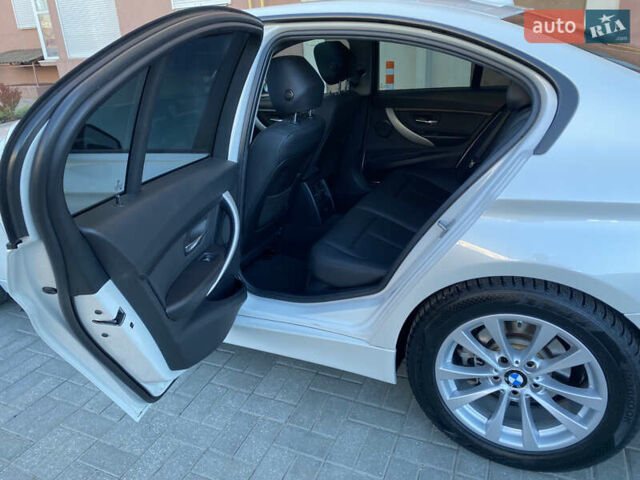 Белый БМВ 3 Серия, объемом двигателя 2 л и пробегом 94 тыс. км за 17600 $, фото 14 на Automoto.ua