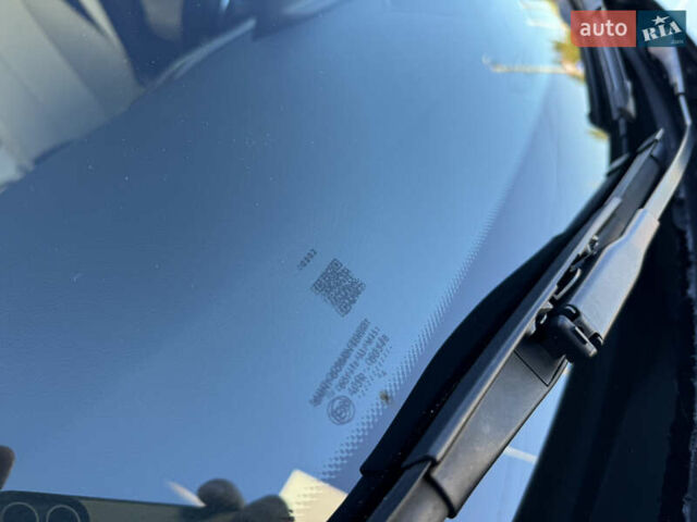 Білий БМВ 3 Серія, об'ємом двигуна 2 л та пробігом 136 тис. км за 18600 $, фото 12 на Automoto.ua