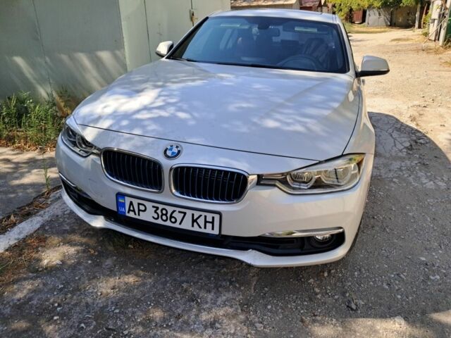 Белый БМВ 3 Серия, объемом двигателя 2 л и пробегом 57 тыс. км за 22000 $, фото 1 на Automoto.ua