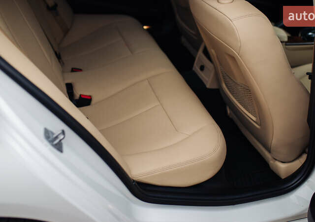 Белый БМВ 3 Серия, объемом двигателя 2 л и пробегом 124 тыс. км за 16000 $, фото 31 на Automoto.ua