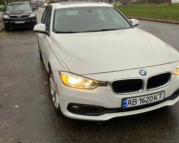 Белый БМВ 3 Серия, объемом двигателя 2 л и пробегом 120 тыс. км за 14900 $, фото 1 на Automoto.ua