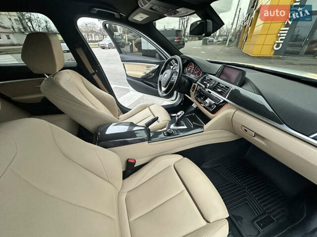 Білий БМВ 3 Серія, об'ємом двигуна 2 л та пробігом 90 тис. км за 17999 $, фото 21 на Automoto.ua