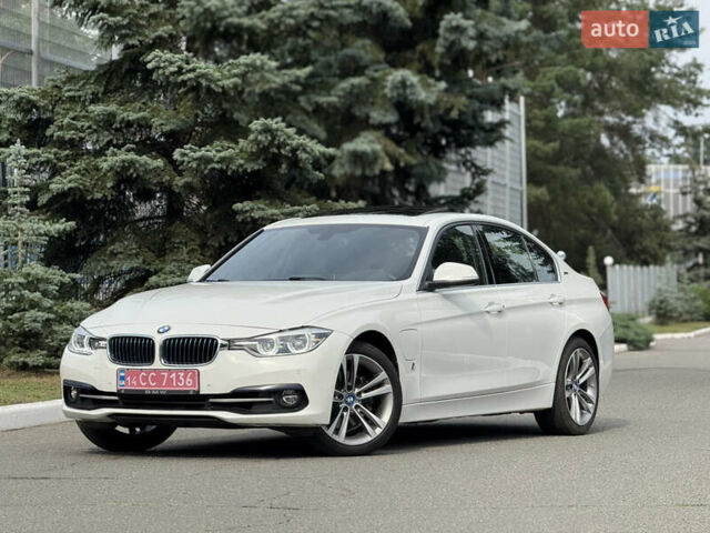 Білий БМВ 3 Серія, об'ємом двигуна 2 л та пробігом 79 тис. км за 19300 $, фото 5 на Automoto.ua