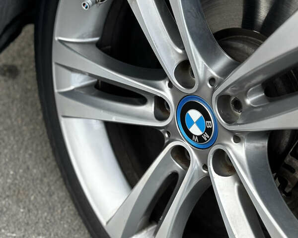 Білий БМВ 3 Серія, об'ємом двигуна 2 л та пробігом 99 тис. км за 17800 $, фото 16 на Automoto.ua