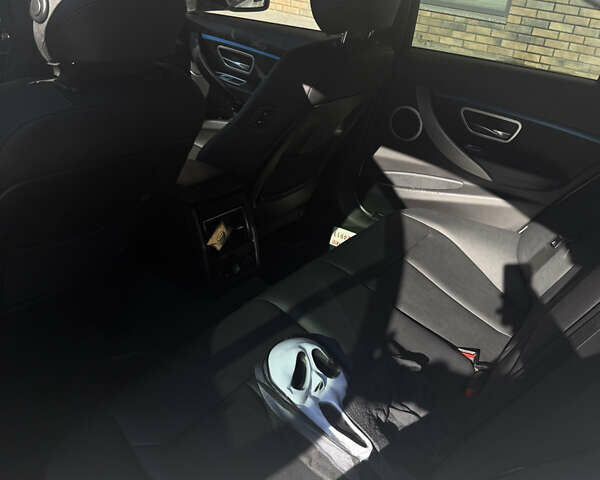 Белый БМВ 3 Серия, объемом двигателя 2 л и пробегом 115 тыс. км за 20000 $, фото 11 на Automoto.ua