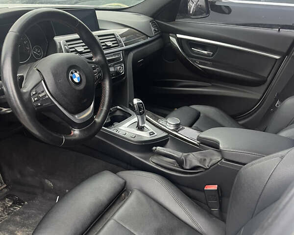 Белый БМВ 3 Серия, объемом двигателя 2 л и пробегом 126 тыс. км за 16700 $, фото 12 на Automoto.ua