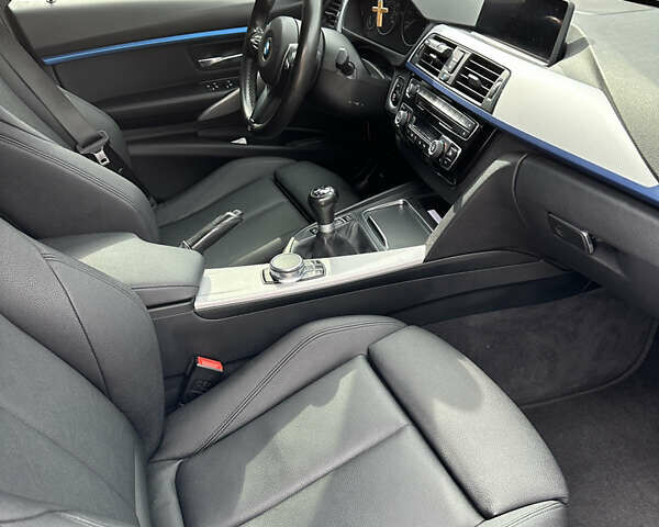 Белый БМВ 3 Серия, объемом двигателя 2 л и пробегом 115 тыс. км за 18500 $, фото 7 на Automoto.ua