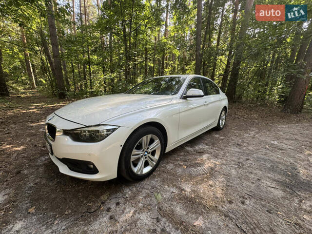 Белый БМВ 3 Серия, объемом двигателя 2 л и пробегом 89 тыс. км за 23000 $, фото 11 на Automoto.ua