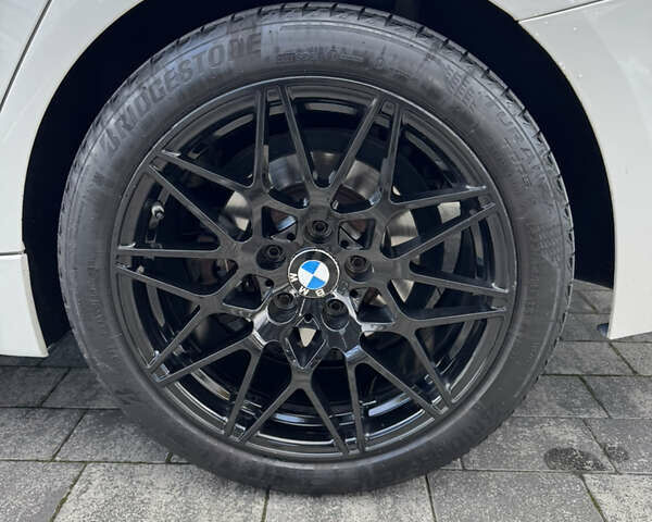 Білий БМВ 3 Серія, об'ємом двигуна 2 л та пробігом 95 тис. км за 23500 $, фото 30 на Automoto.ua