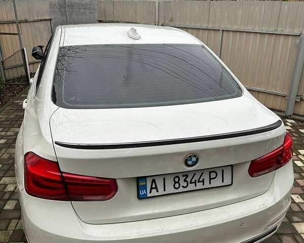 Белый БМВ 3 Серия, объемом двигателя 2 л и пробегом 90 тыс. км за 20000 $, фото 9 на Automoto.ua