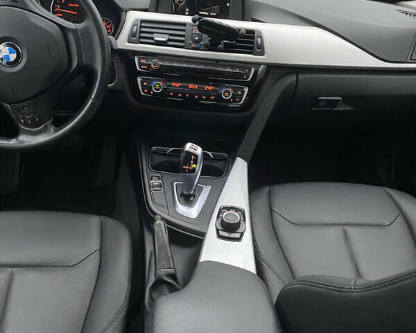 Белый БМВ 3 Серия, объемом двигателя 2 л и пробегом 120 тыс. км за 14900 $, фото 12 на Automoto.ua