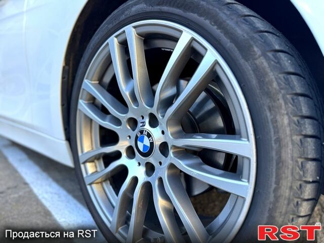 Белый БМВ 3 Серия, объемом двигателя 2 л и пробегом 136 тыс. км за 18400 $, фото 5 на Automoto.ua