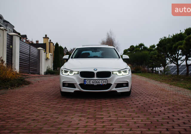 Белый БМВ 3 Серия, объемом двигателя 2 л и пробегом 124 тыс. км за 16000 $, фото 1 на Automoto.ua